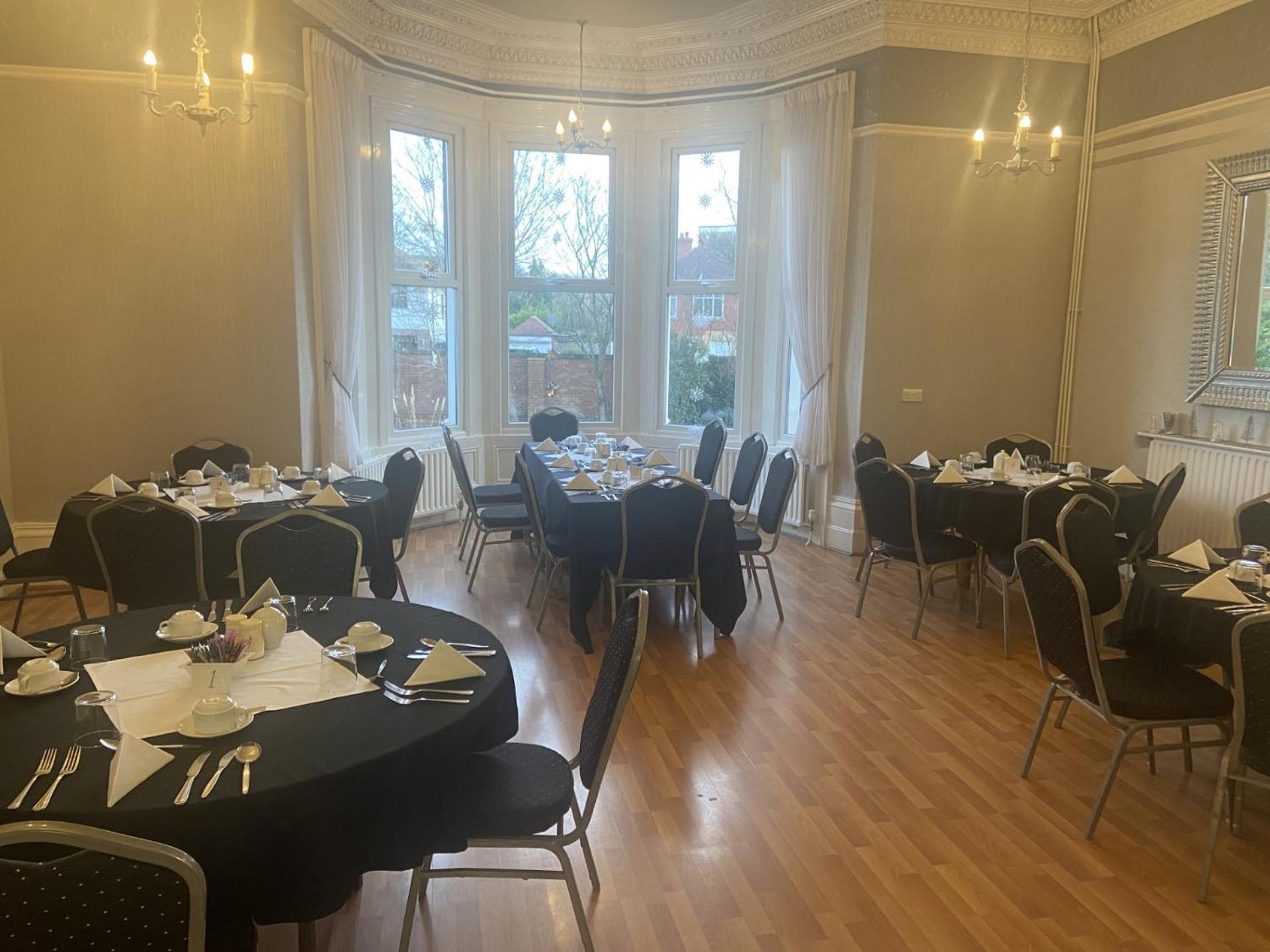 Salfordian Hotel Southport Ngoại thất bức ảnh